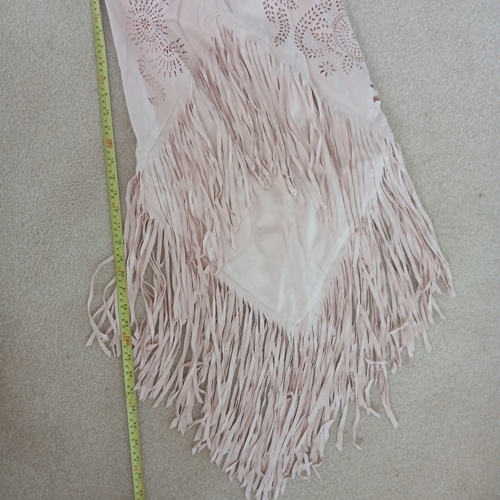 Bagatelle City Skirt Size SM Pink Faux Suede Fringe Cut Out V Hem Festival. Fl - Picture 10 of 12